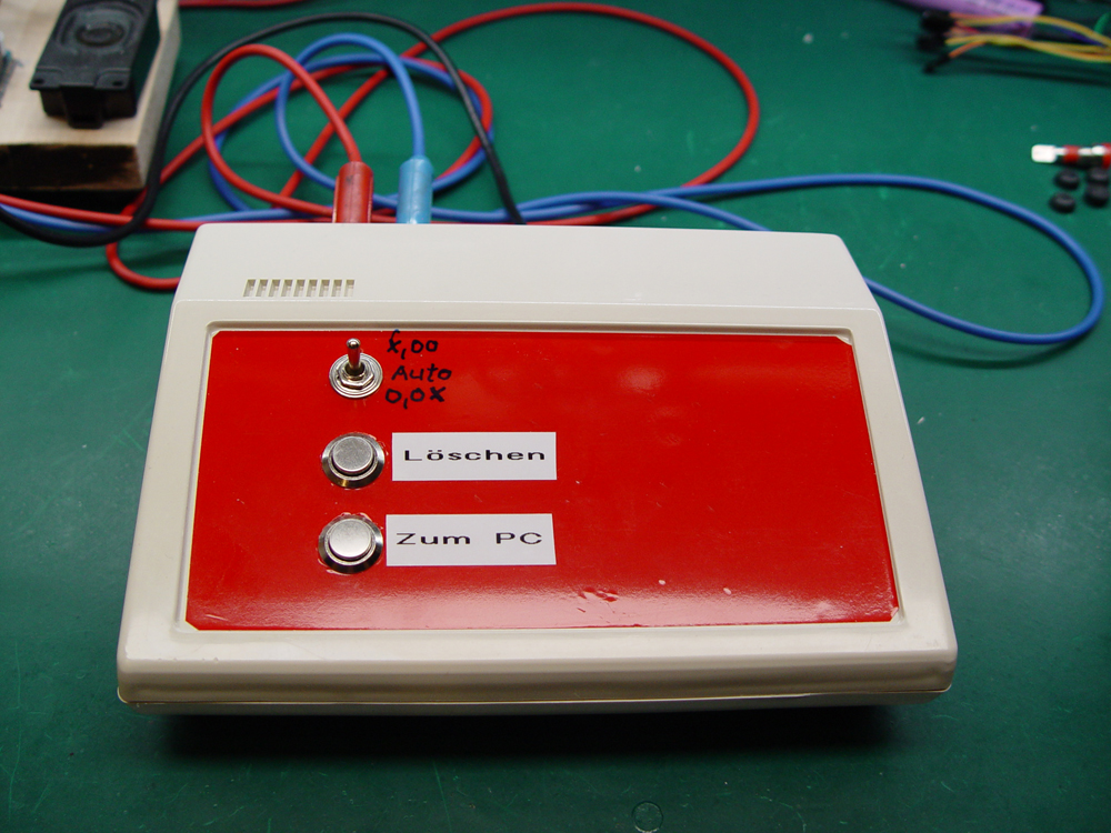 Spannungsüberwachung_im Gehäuse.jpg